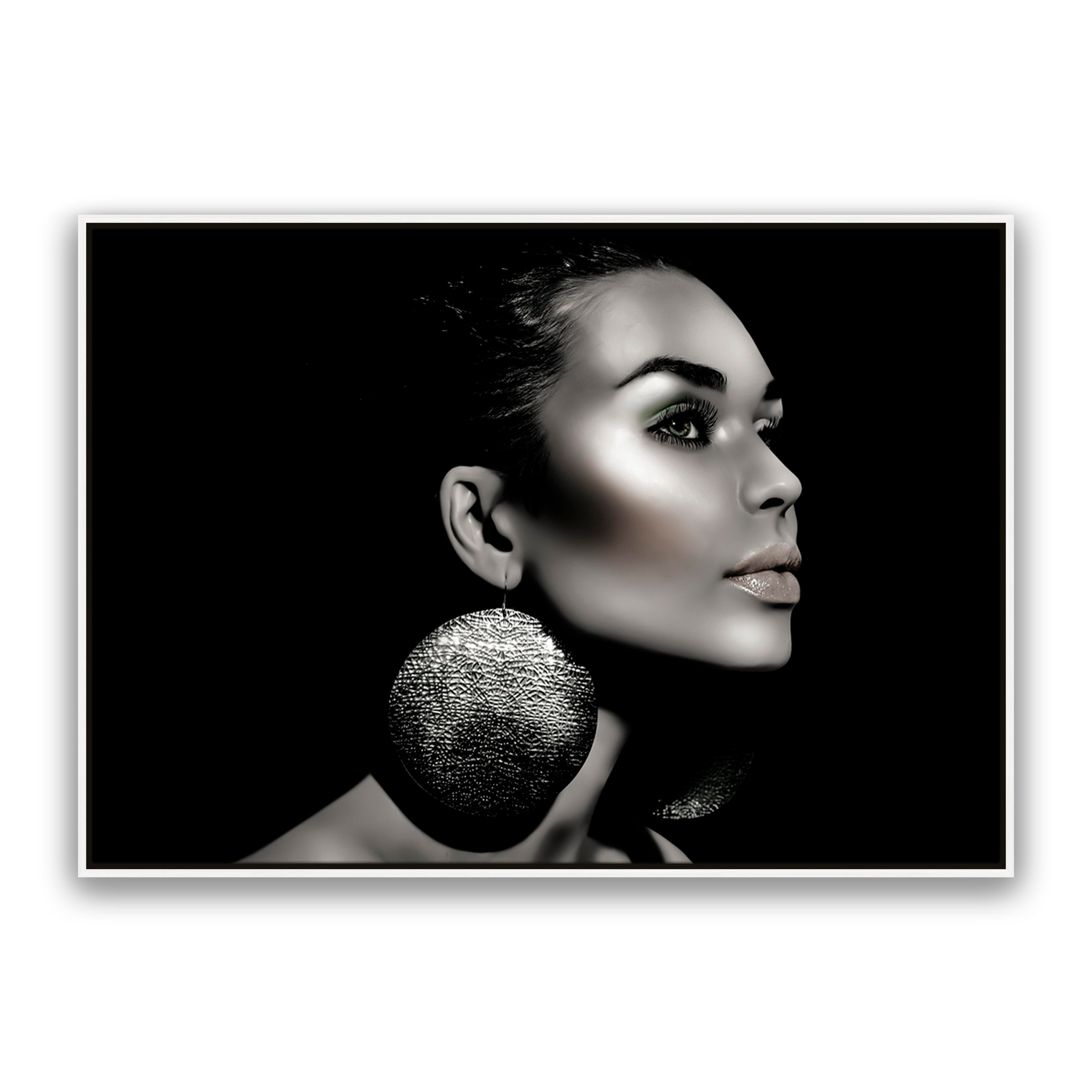 Cleo Bw