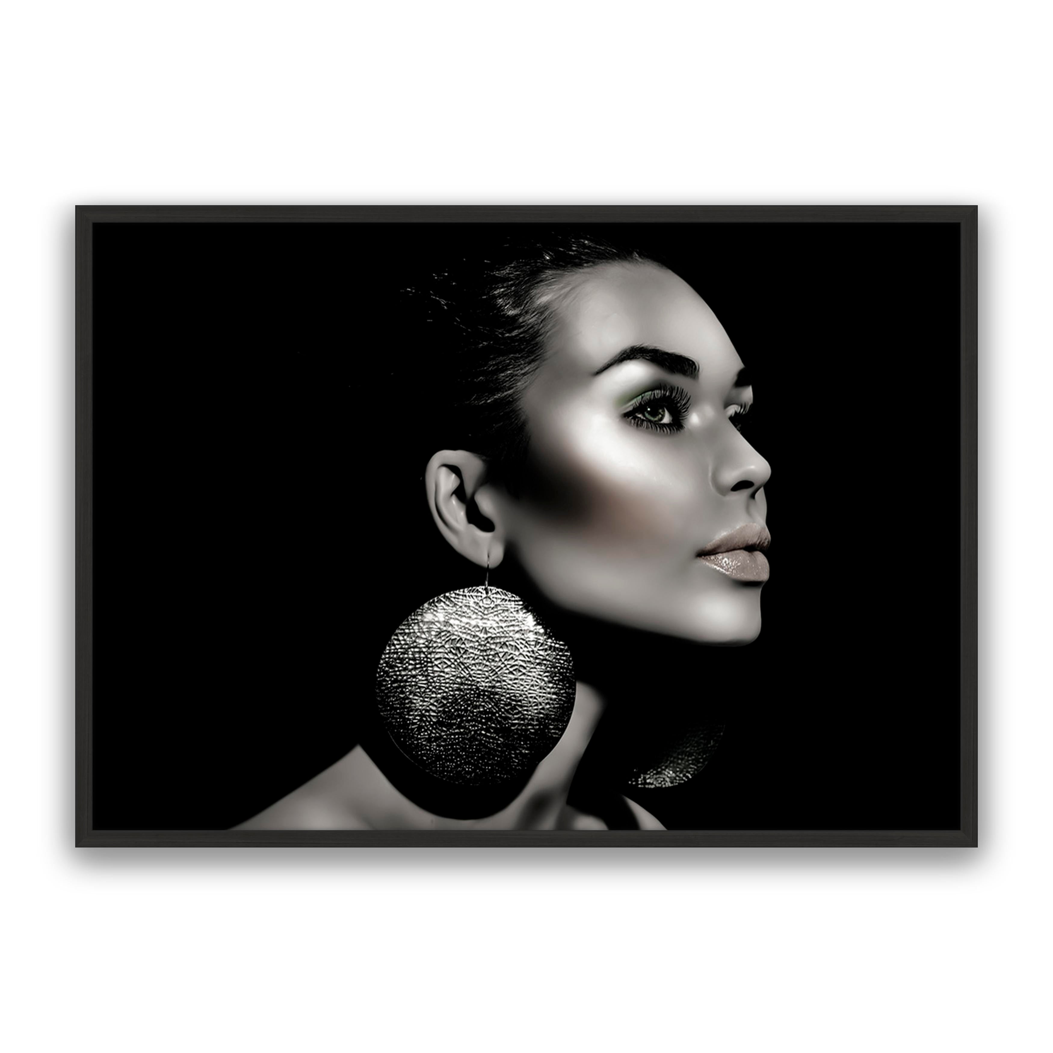 Cleo Bw