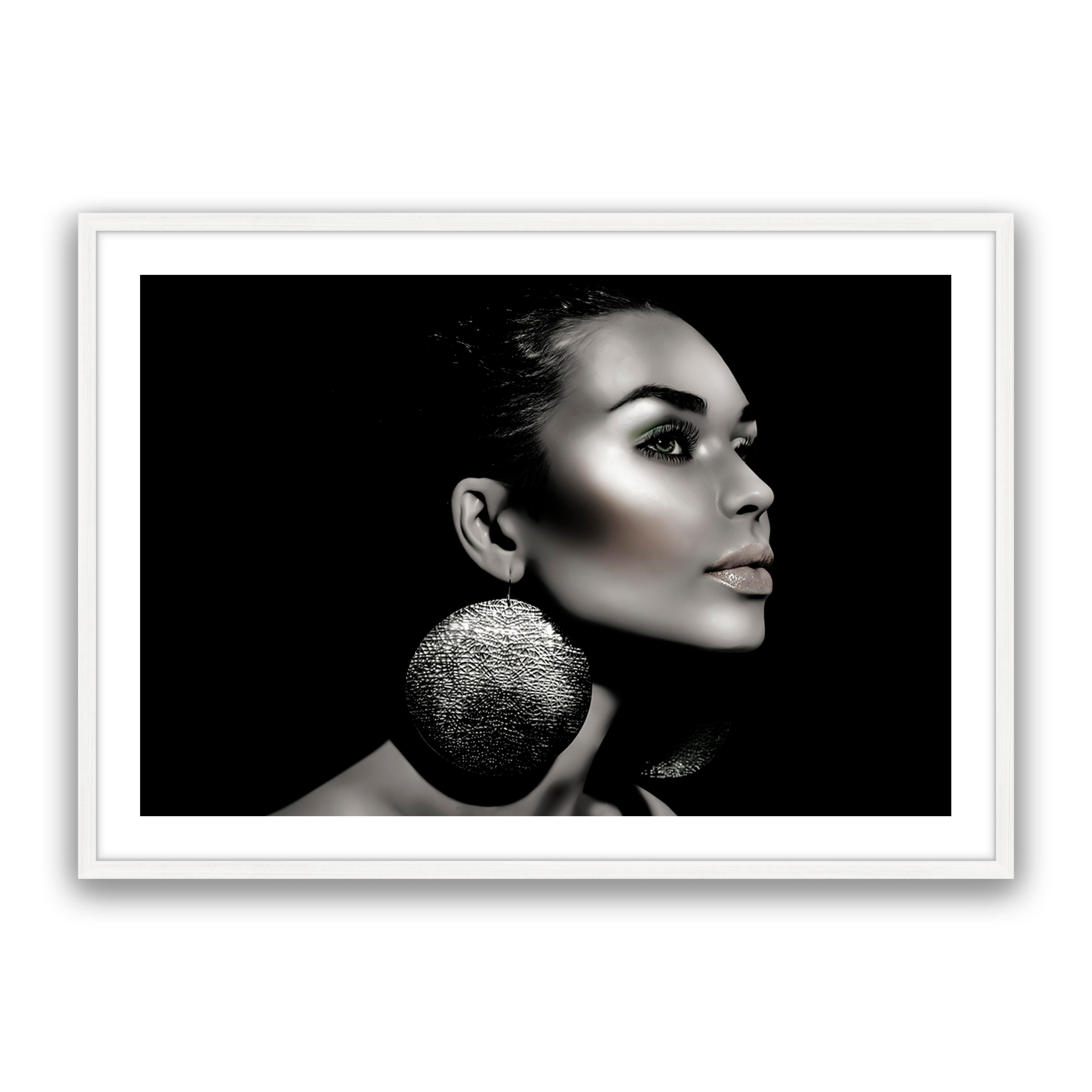 Cleo Bw