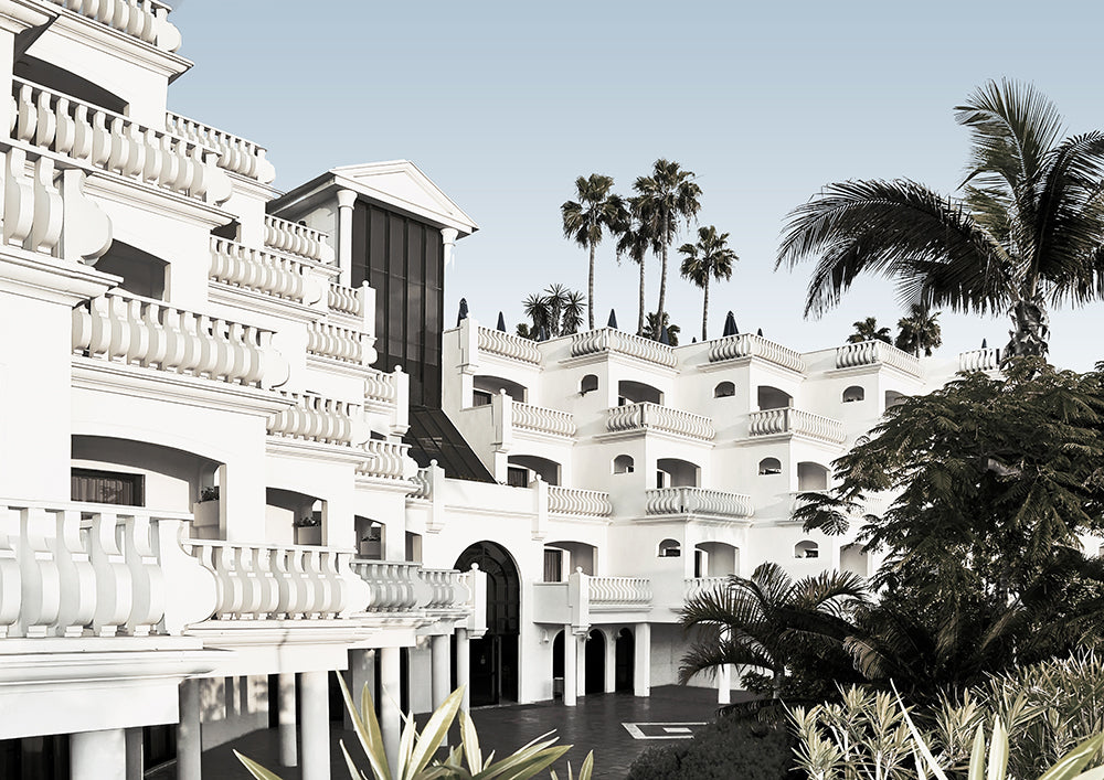 Canary Hotel