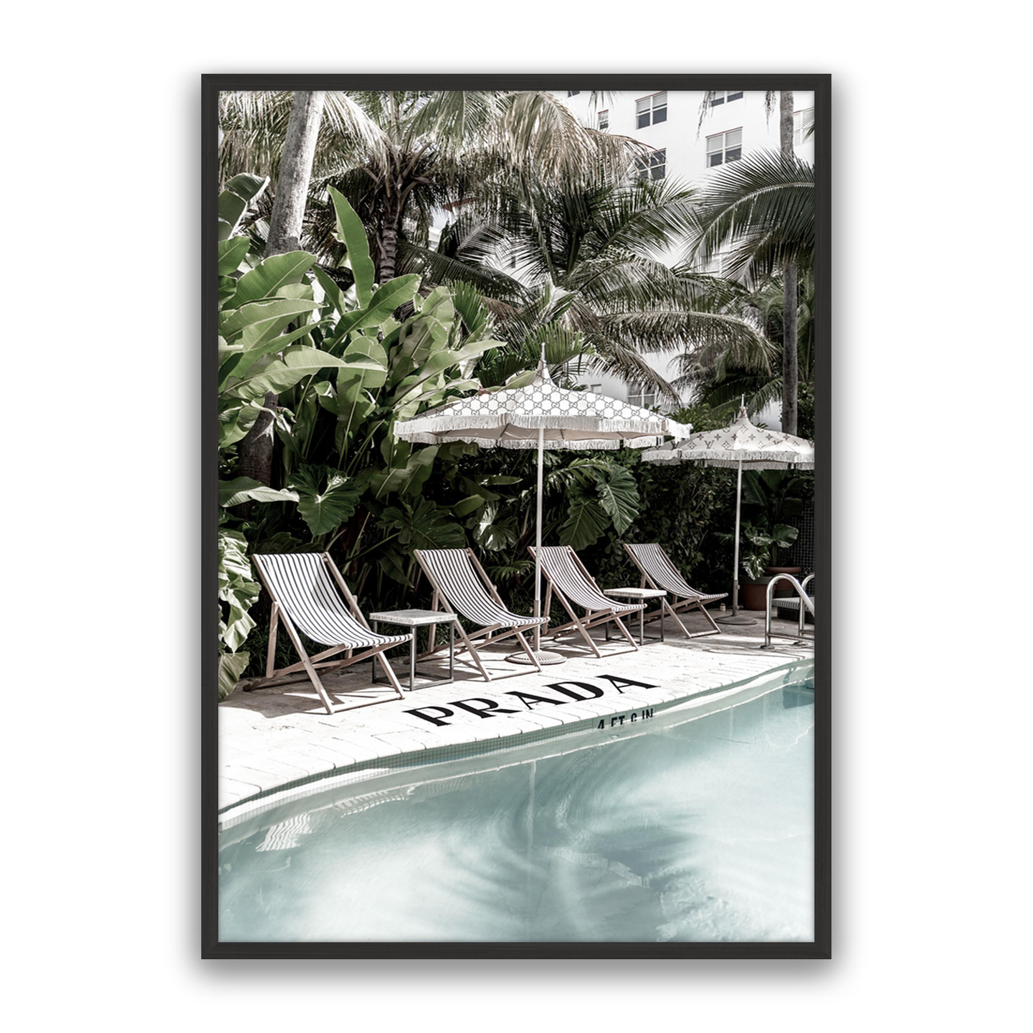 Luxe Hotel