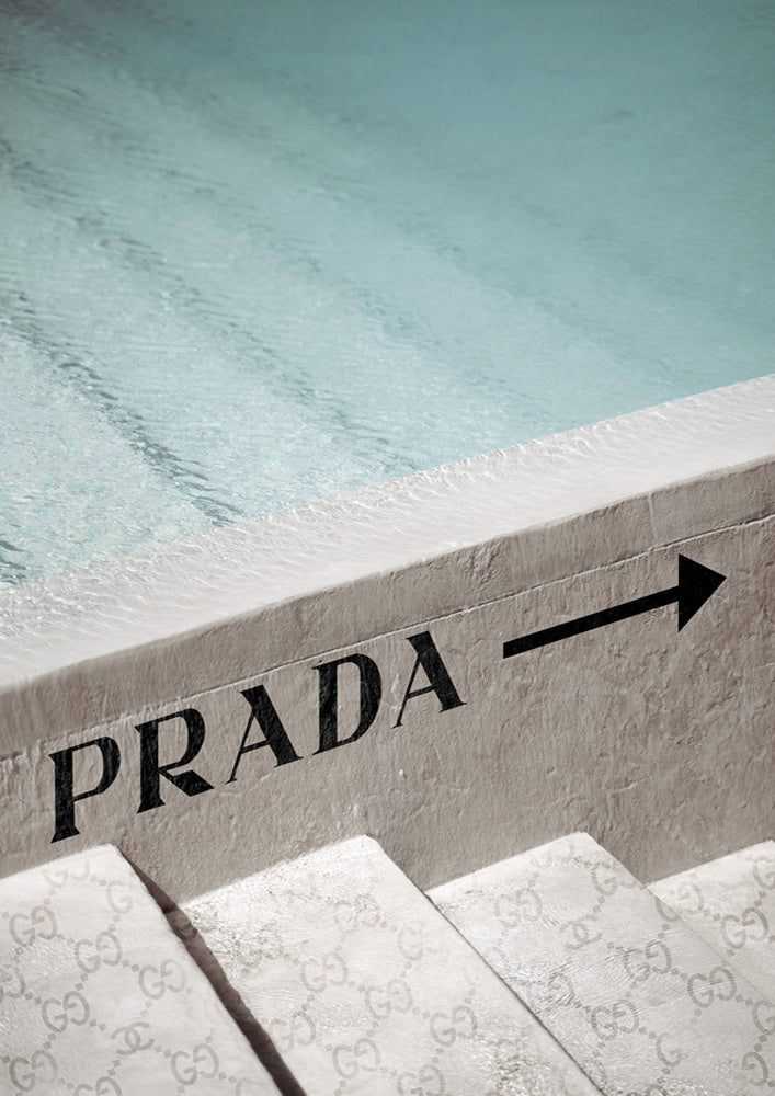 Luxe Pool Side