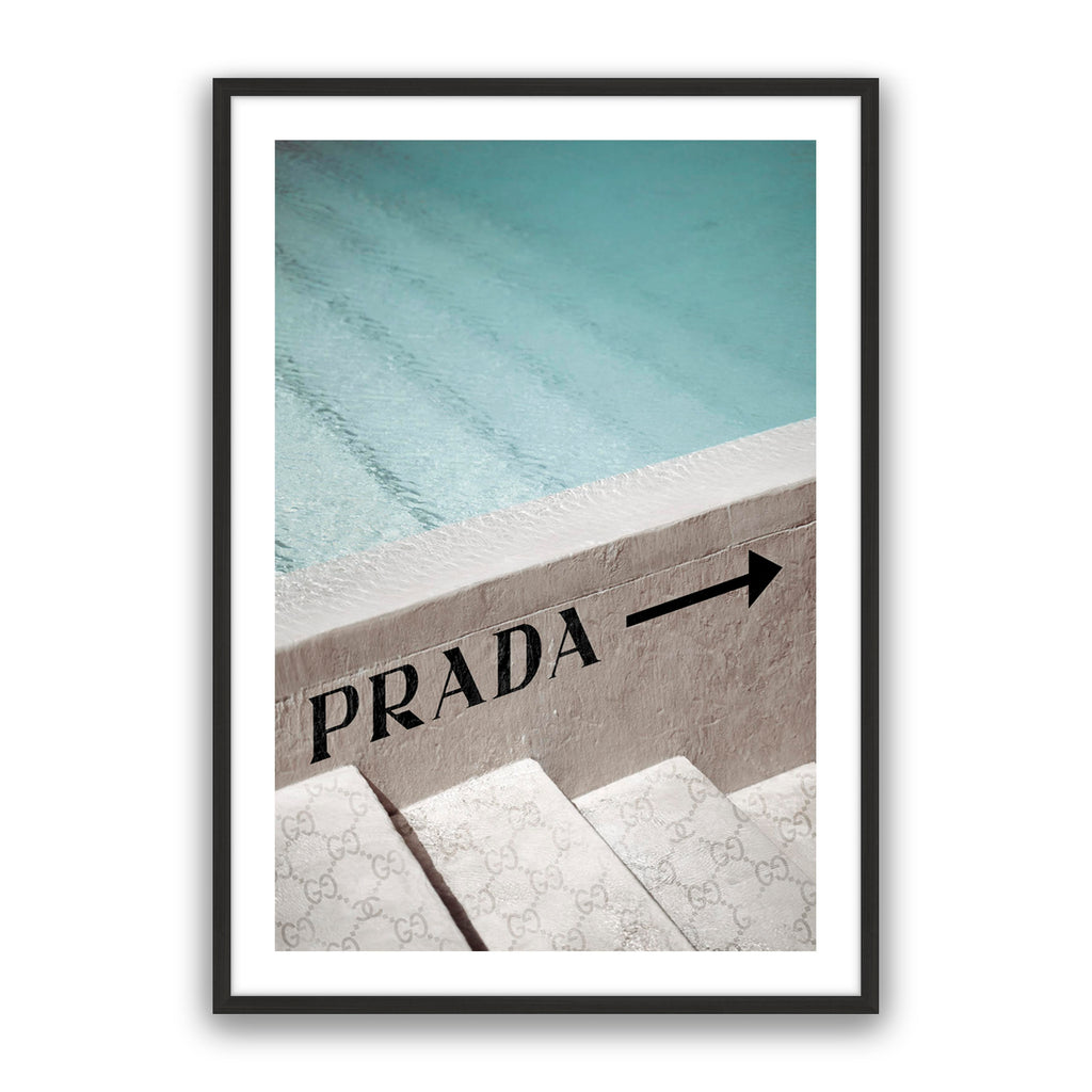 Luxe Pool Side