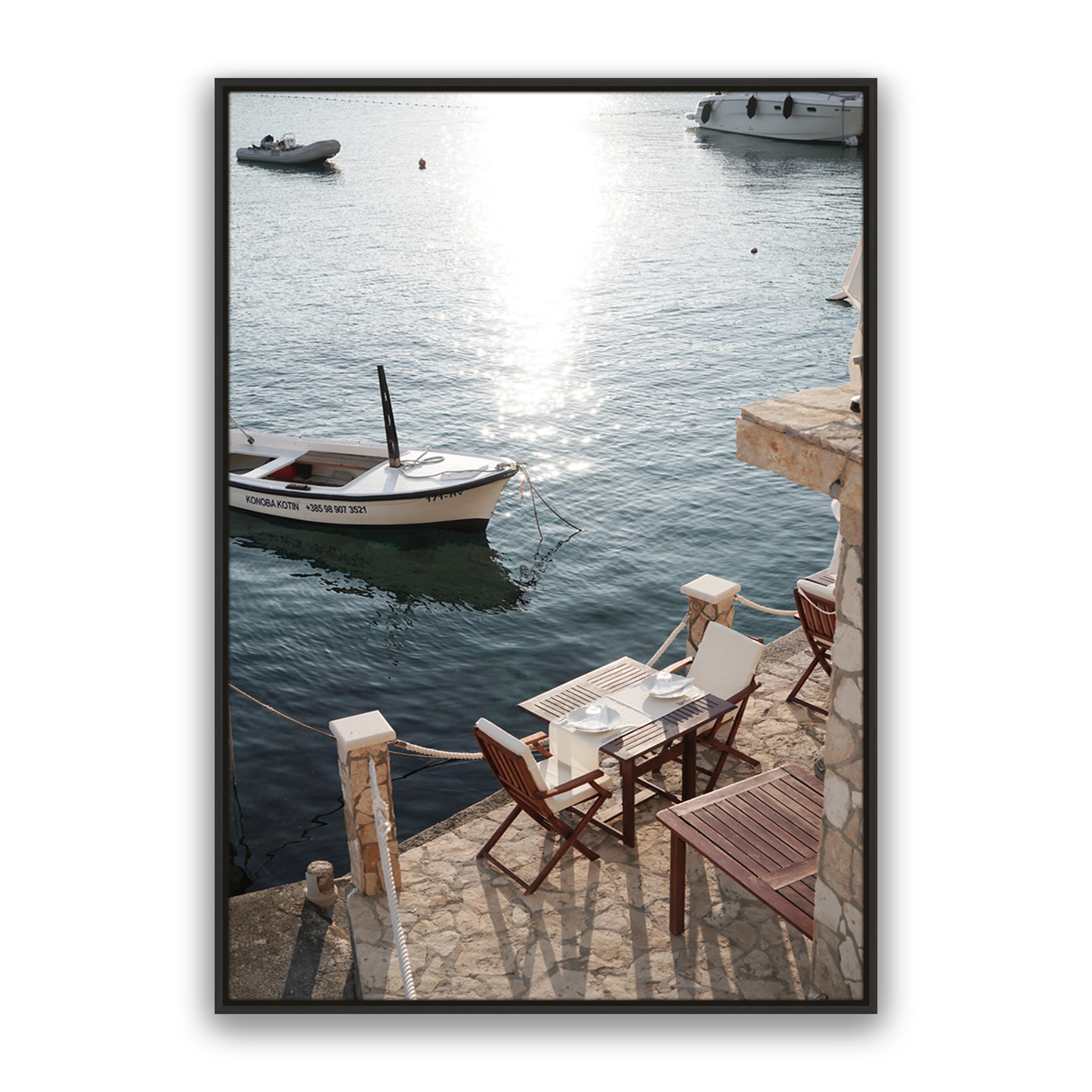 Hvar Date