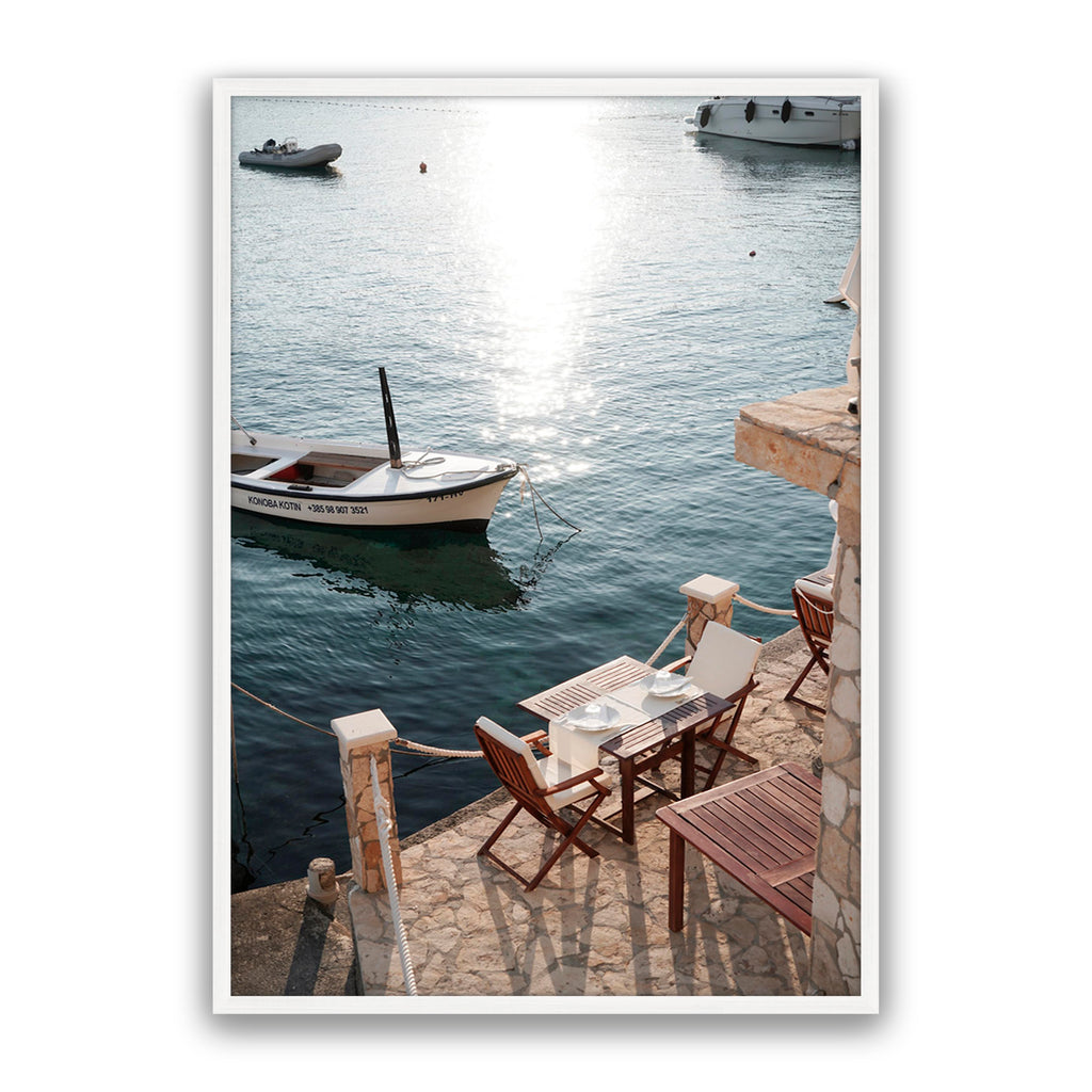 Hvar Date